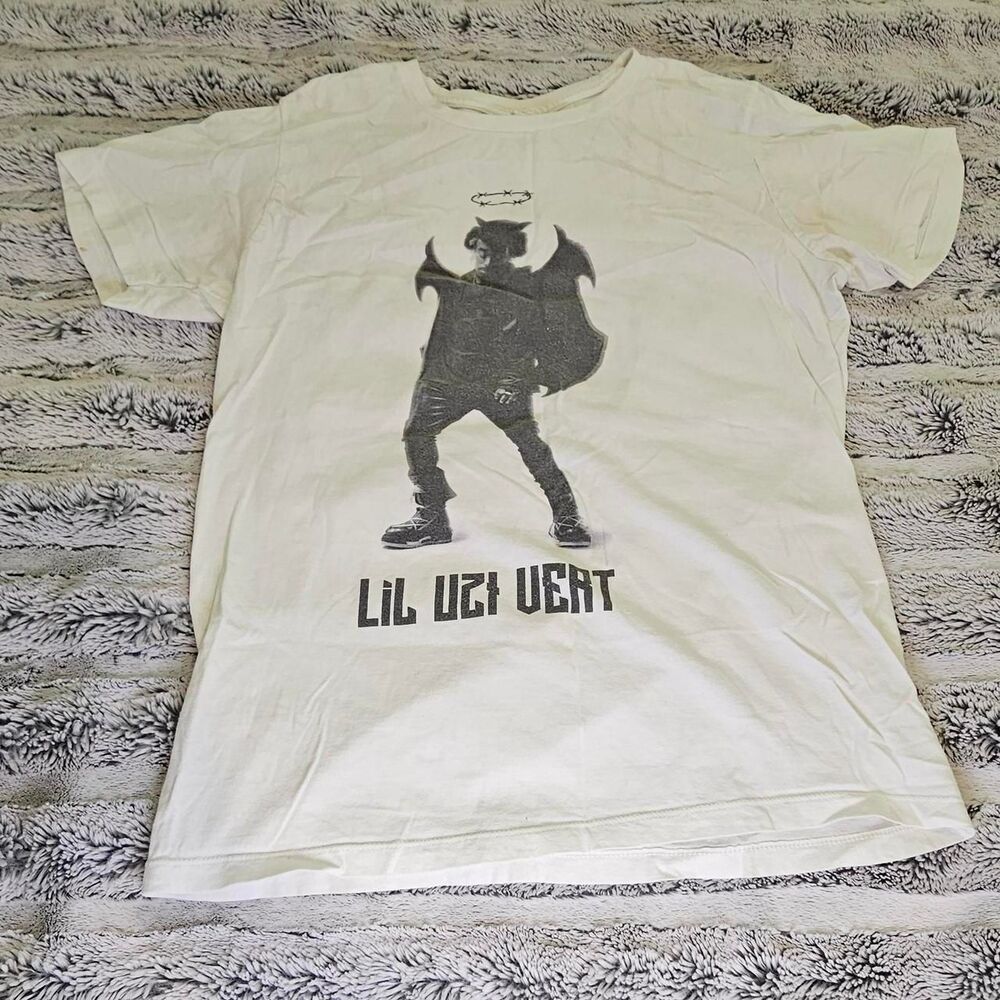 Unbranded Men's White and Cream T-shirt